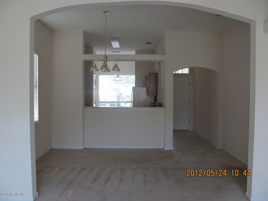 2924 Centerwood Dr N, Jacksonville, FL 32218 - photo 5