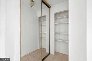 307 Yoakum Pkwy unit 1808, Alexandria, VA 22304 - photo 6