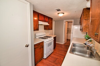 9708 Debbie Ln, Houston, TX 77038 - photo 3