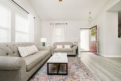 9981 Thornhill Run, Fishers, IN 46038 - photo 4