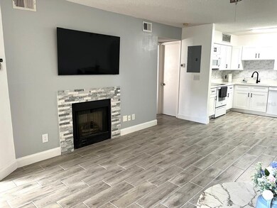 345 Forestway Cir unit 106, Altamonte Springs, FL 32701 - photo 4