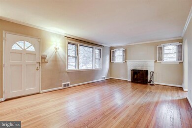 2214 Grayson Place, Falls Church, VA 22043 - photo 5