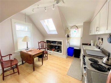 60 Division St unit 3, Newport, RI 02840 - photo 6