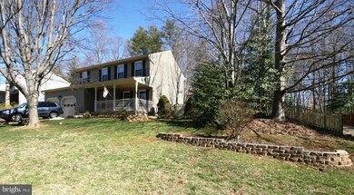 15025 Woodglen Ct, Dumfries, VA 22025 - photo 2
