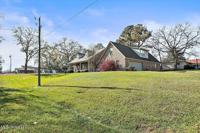 02-512 E Laurel Ave