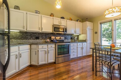 spring-tree-kitchen (1 of 1)