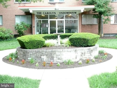 The Carolyn Condominiums unit 405, Silver Spring, MD 20910 - photo 3