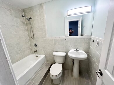 4816 Siegel St unit 1, Houston, TX 77009 - photo 7