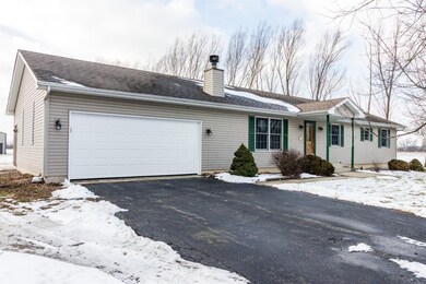 9290 Clay St, Merrillville, IN 46410 - photo 2