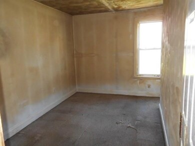 1ST FL BEDROOM