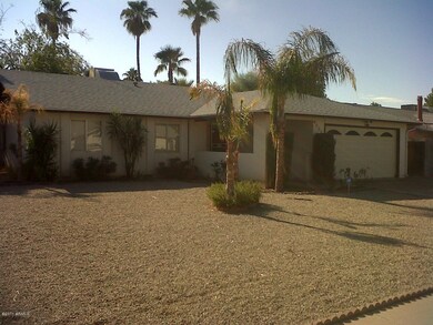 Gorgeous Curb Appeal!