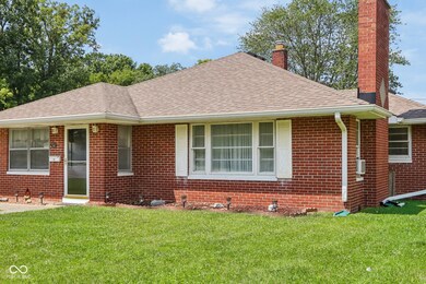 234 S 9th Ave, Beech Grove, IN 46107 - photo 4