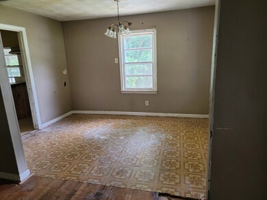 957 Patricia Dr, Columbus, GA 31907 - photo 5