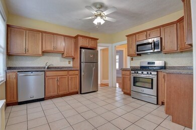 6 West St unit 2, Milton, MA 02186 - photo 4