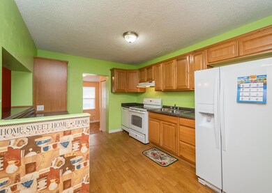 8956 Macarthur Ct S, Jacksonville, FL 32216 - photo 7