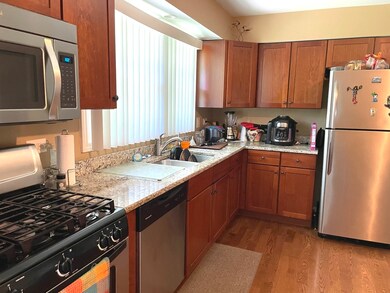 17549 Cypress Ave, Country Club Hills, IL 60478 - photo 5