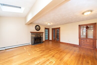 16 Avondale Ave, Billerica, MA 01821 - photo 7