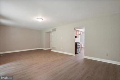 14 Summit Ct, Clementon, NJ 08021 - photo 7