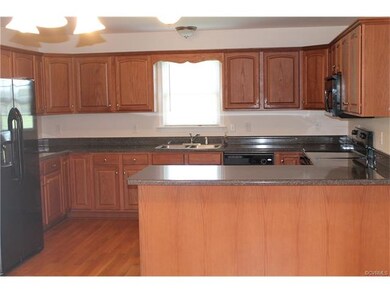 Large Kitchen!