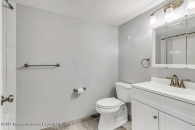 808 Buckingham Cir, Middletown, NJ 07748 - photo 7