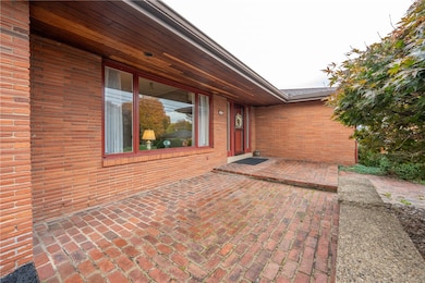 1213 Beech Dr, Latrobe, PA 15650 - photo 5