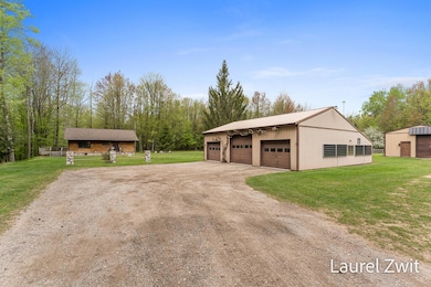 1442W.TaylorRd-32LoRes