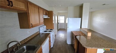 801 N 19th St, Copperas Cove, TX 76522 - photo 6