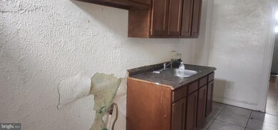 1820 E 29th St, Baltimore, MD 21218 - photo 7