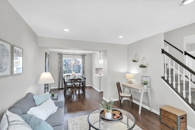 2321 Meadows Ln, Round Lake Beach, IL 60073 - photo 4