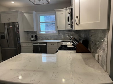 126 Sherman Ave unit 2R, Jersey City, NJ 07307 - photo 2