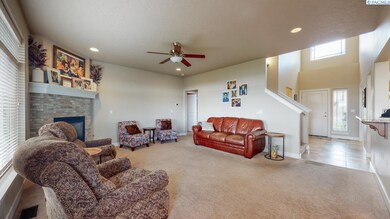 17640 S Fairview Loop, Kennewick, WA 99338 - photo 2