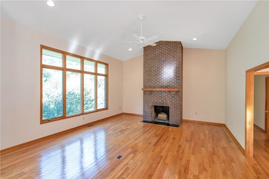 129 Tyler Ln, West Union, SC 29696 - photo 2