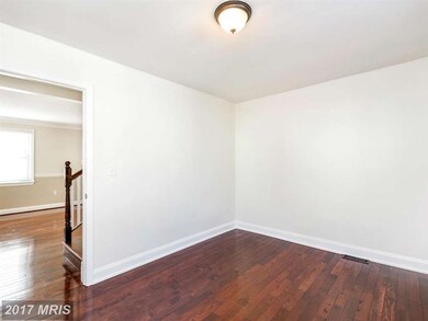 5333 Chesapeake Rd, Hyattsville, MD 20781 - photo 6