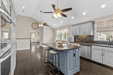 31 Country Rd, East Hampstead, NH 03826 - photo 4