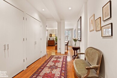 135 E 39th St unit 1CD, New York, NY 10016 - photo 3