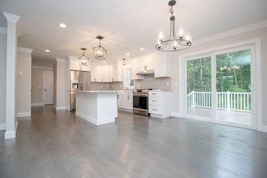 27 Run Brook Cir, Taunton, MA 02780 - photo 4