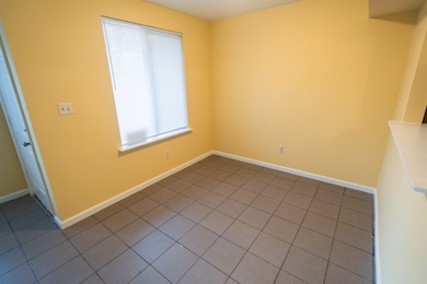 1900 Holmes St unit B, Tallahassee, FL 32310 - photo 7