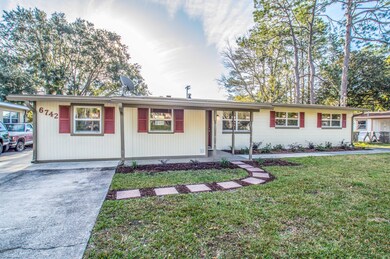 6742 Harlow Blvd, Jacksonville, FL 32210 - photo 3