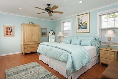 10 Ricciuti Dr unit 8, Quincy, MA 02169 - photo 3