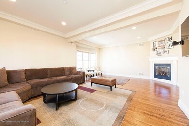 2 Hancock St, Staten Island, NY 10305 - photo 3