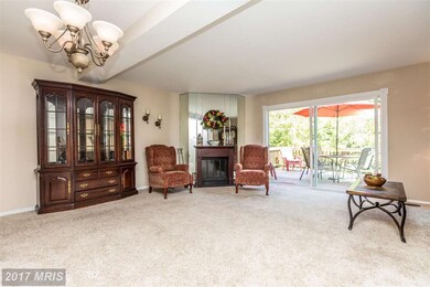 145 Bourbon Ct, Parkville, MD 21234 - photo 6