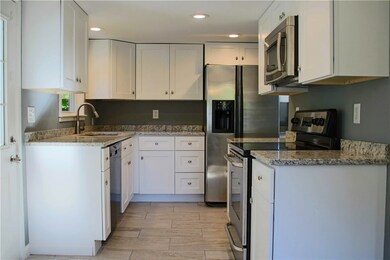 14 Lowell Dr, Johnston, RI 02919 - photo 5