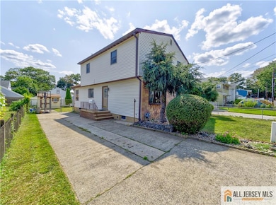 10 Muth St, South Amboy, NJ 08879 - photo 3