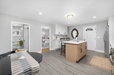 374 Crandall Rd, Tiverton, RI 02878 - photo 3