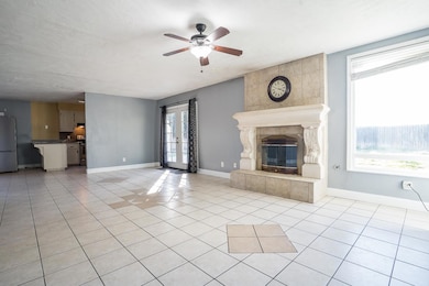 3411 N 3rd St, Fresno, CA 93726 - photo 7