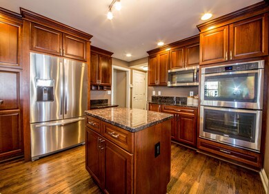 6 Kitchen