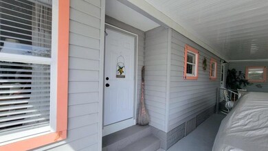 916 Spruce St, Sebastian, FL 32976 - photo 3