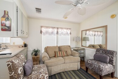 284 Plantation Dr unit 284, Titusville, FL 32780 - photo 4