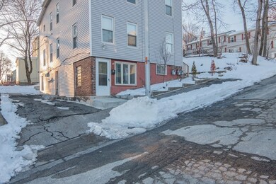 23 Sigourney St, Worcester, MA 01605 - photo 5