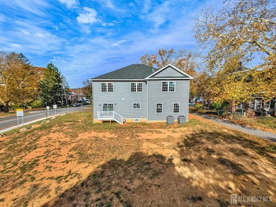 210 Corliss Ave, Phillipsburg, NJ 08865 - photo 5